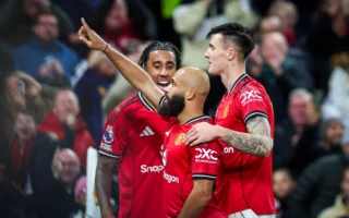 Man Utd Star Yoro Would Thrive at Liverpool, Says Petit