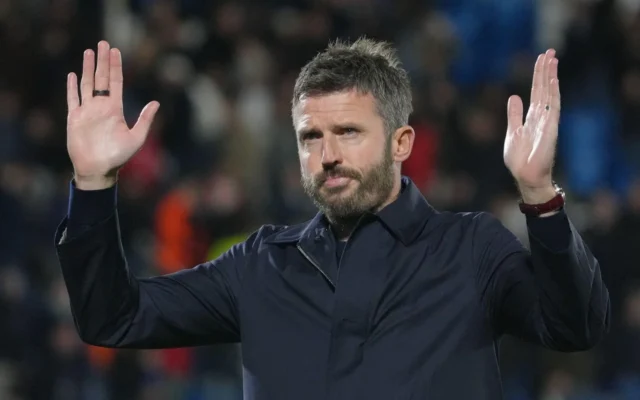 Michael Carrick Man Utd Fate: Replacement Talk And Carrington No-Show