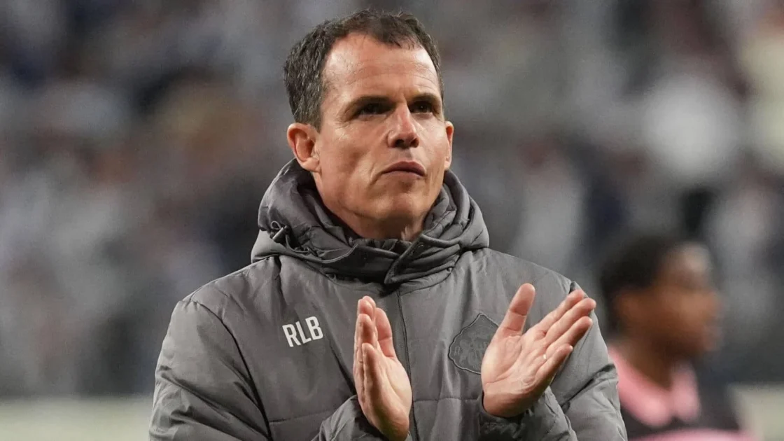 Sunderland stagnates after squandering lead against Lech Poznan