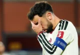 Carragher Slams Fernandes as Carrick Faces Pressure