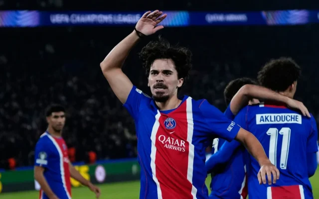 Barcelona suffer first defeat of season in PSG thriller